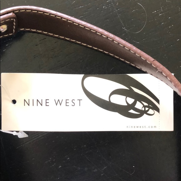 Nine West across shoulder bag - Picture 2 of 3